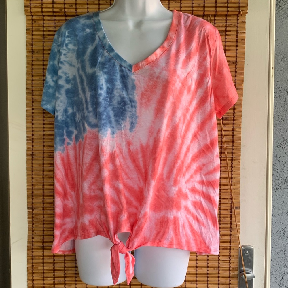 🇺🇸 Red White and Blue tie front shirt